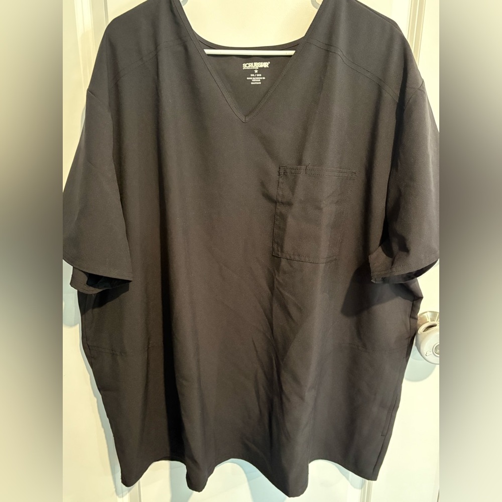 Scrubstar Women's Core Essentials Sweetheart V-Neck Scrub Top, Size 3X black